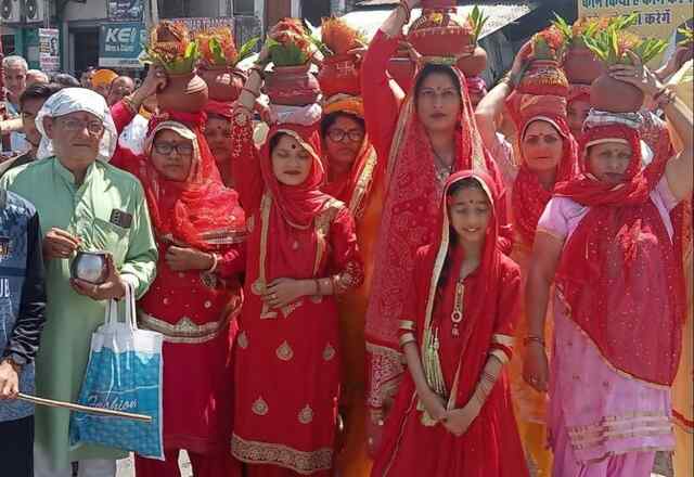 लठियानी के शिव मंदिर चेहरु में श्रीमद् देवी भागवत कथा का विधिवत शुभारंभ