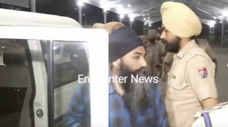 पंजाब : डिब्रूगढ़ जेल जाने से पहले मीडिया के सामने आया पप्पलप्रीत सिंह, जाने क्या कहा, देखें वीडियो