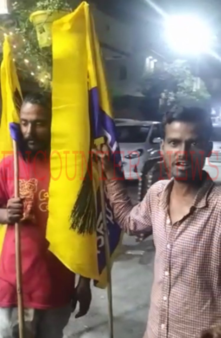 जालंधरः आप पार्टी पर दारू और पैसे देने के व्यक्ति ने लगाए आरोप, वीडियो वायरल