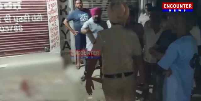 ਪੰਜਾਬ : ਅਣਪਛਾਤੇ ਵਿਆਕਤੀ ਵੱਲੋਂ ਜਵੇਲਰ ਤੇ ਕੀਤੀ ਗਈ ਫਾਇਰਿੰਗ, ਦੇਖੋ ਵੀਡਿਓ