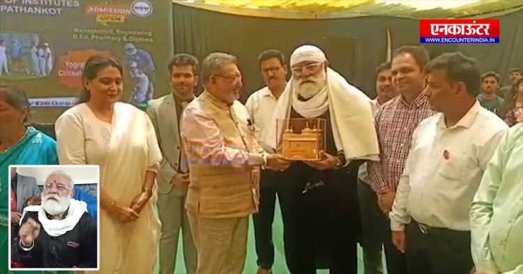 पंजाबः योगराज सिंह पहुंचे पठानकोट, अर्जुन तेंदुलकर को लेकर दी राय, देखें वीडियो