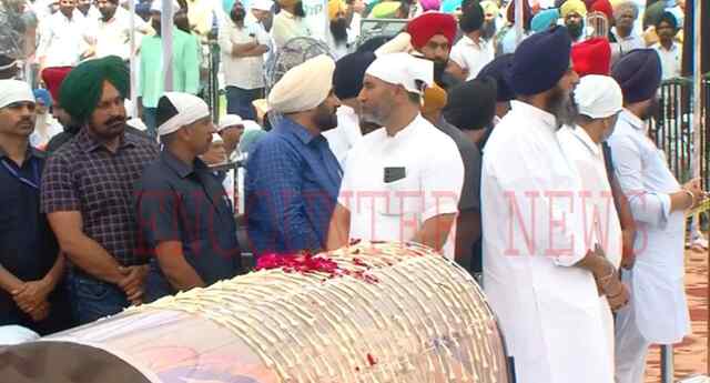 पंजाबः अकाली दल के दफ्तर लाया गया पूर्व CM प्रकाश सिंह बादल का पार्थिव शरीर, देखें Live