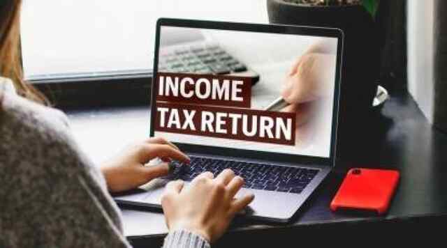ITR भरते वक्त इन फॉर्म का रखें ध्यान, गलती पड़ सकती है भारी