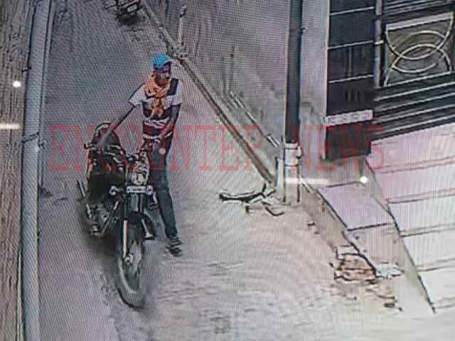 पंजाबः घर के बाहर से बुलेट लेकर चोर हुआ फरार