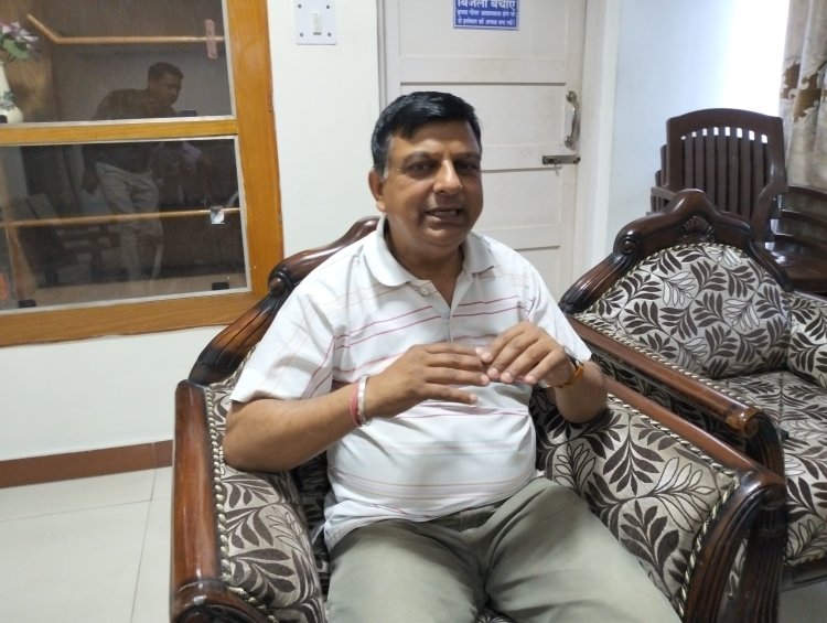 पार्टी सिंबल पर चुनाव करवाना सही निर्णय: डॉ विजय डोगरा