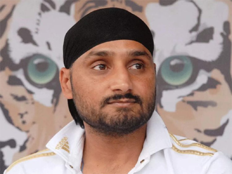 जालंधरः सीएम मान लोगों से करते रहे अपील, लेकिन राज्यसभा सदस्य व क्रिकेटर हरभजन सिंह सहित परिवार ने नहीं डाला वोट