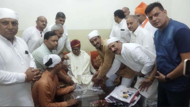 हिमकैप्स को मिला श्री सुग्रीबानंद नंद महाराज जी का आशीर्वाद