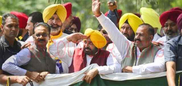 जालंधरः कांग्रेस का 24 सालों का रिकॉर्ड तोड़कर आप ने रचा इतिहास