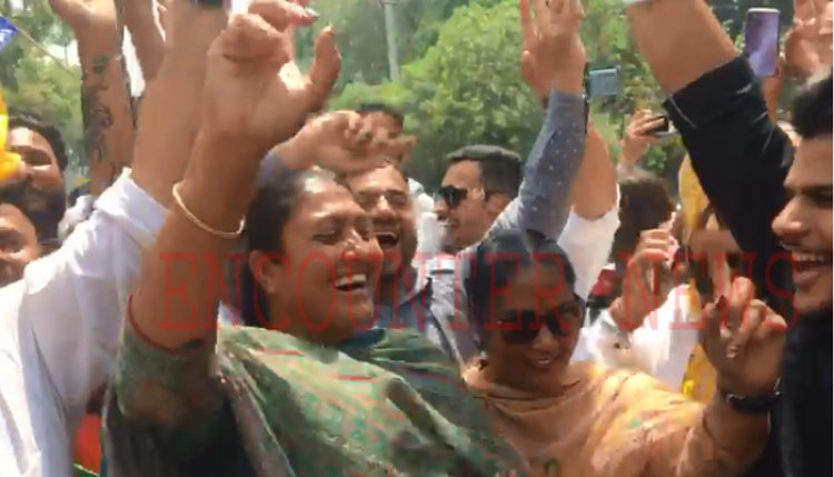 जालंधरः रिकॉर्ड मतों से जीते सुशील रिंकू, आप कार्यकर्ताओं ने भांगड़ा डालकर मनाया जश्न, देखें वीडियो