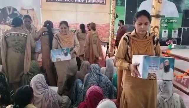 पंजाबः सलाबतपुरा में धूमधाम व हर्षोल्लास के साथ मनाया मई महीने का सत्संग भंडारा, देखें वीडियो