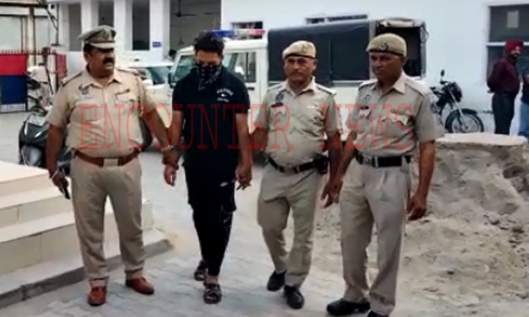 होशियारपुरः 23 वर्षीय लड़की के सिर पर युवक ने किया ईंट से हमला, हालत नाजुक, देखें वीडियो