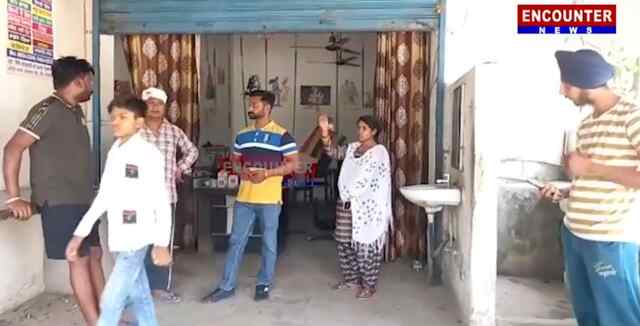 पंजाबः 3 हमलावरों ने दिन-दिहाड़े ढाबे वाले पर किया हमला, देखें वीडियो