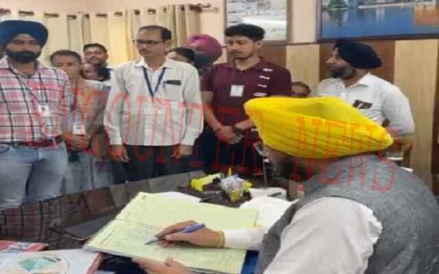 पंजाबः कैबिनेट मंत्री की बिजली दफ्तर में छापेमारी, देखें वीडियो