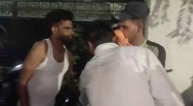 जालंधर : मोटरसाइकिल चोरी कर भाग रहे युवक को लोगों ने दबोचा