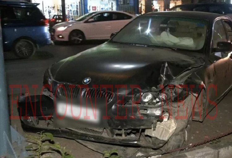 BMW कार चालक महिला ने व्यक्ति को कुचला, मौत