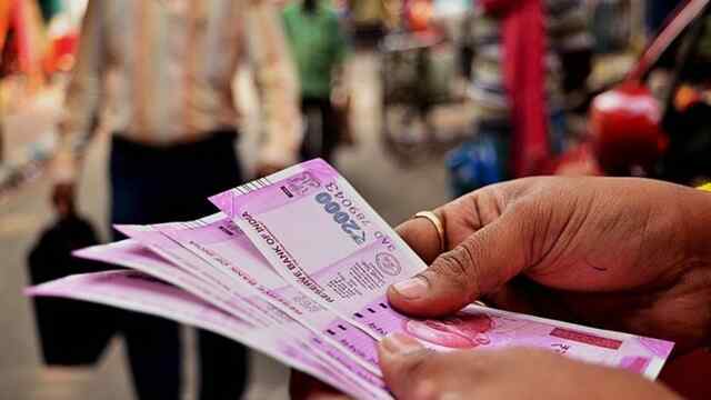 2000 का नोट लेने से दुकानदार इनकार करें, तो यहां करें शिकायत