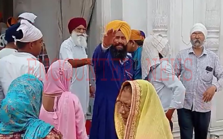 पंजाबः SGPC सेवादारों ने प्रवासी को किया काबू, तलाशी दौरान निकला ये सामान, देखें वीडियो