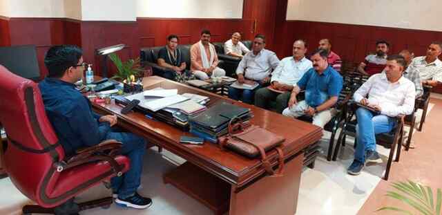 जिला परिषद ऊना द्वारा ग्रामीण क्षेत्रों में स्थापित की जाएंगी 200 सोलर लाइटें-एडीसी