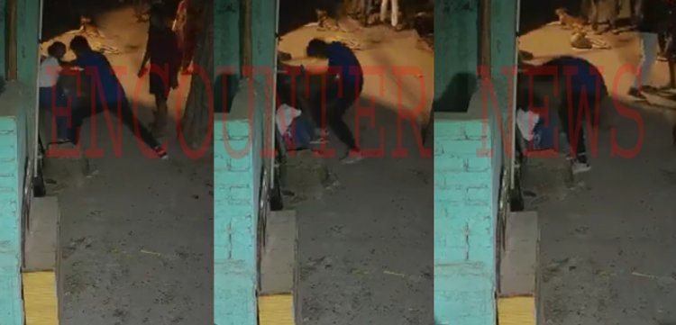 दिल दहला देने वाला मर्डरः चाकू से कई वार करके नाबालिग का किया कत्ल, देखें CCTV