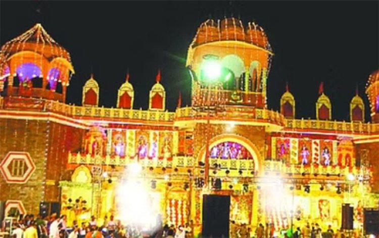 हनुमान मंदिर में ड्रेस कोड को लेकर प्रवेश द्वार पर लगा नोटिस, जानें मामला