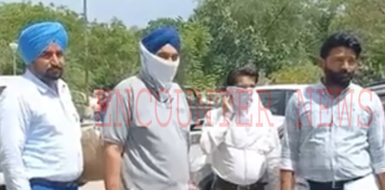 पंजाबः नायब तहसीलदार सहित रिटायर्ड पटवारी गिरफ्तार