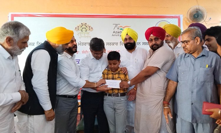ਪੰਜਾਬ : ਫ਼ਿਰੋਜ਼ਪੁਰ ਜ਼ਿਲ੍ਹੇ ਨੂੰ ਸੈਲਾਨੀ ਕੇਂਦਰ ਵਜੋਂ ਵਿਕਸਿਤ ਕੀਤਾ ਜਾਵੇਗਾ – ਸਾਂਸਦ ਸੰਦੀਪ ਪਾਠਕ