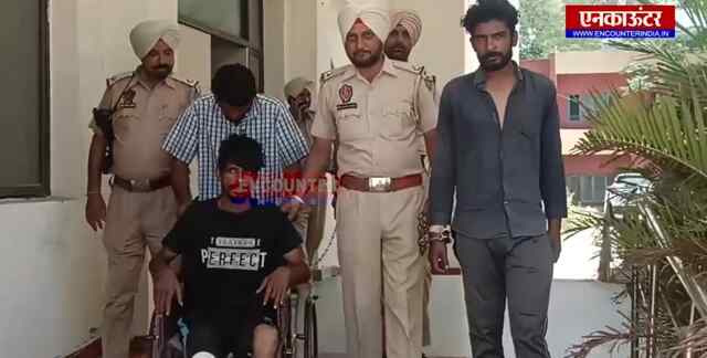 पंजाबः दातर दिखाकर लूटपाट करने वाले गिरोह के 3 आरोपी गिरफ्तार, देखें वीडियो
