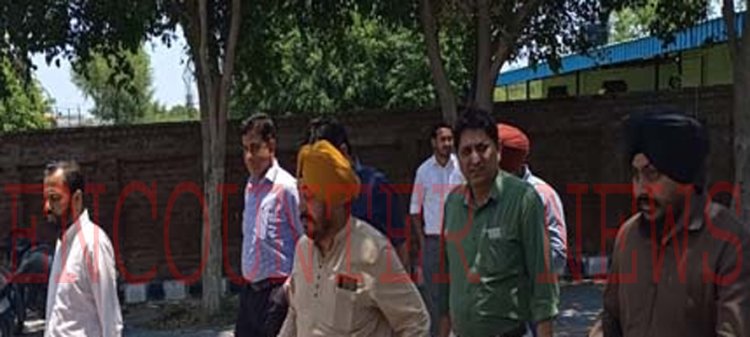 पंजाबः कांग्रेस के पूर्व कैबिनेट मंत्री के घर विजिलेंस की दबिश