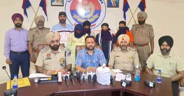 कपूरथलाः 2.5 किलो अफीम सहित 4 तस्कर गिरफ्तार, देखें वीडियो