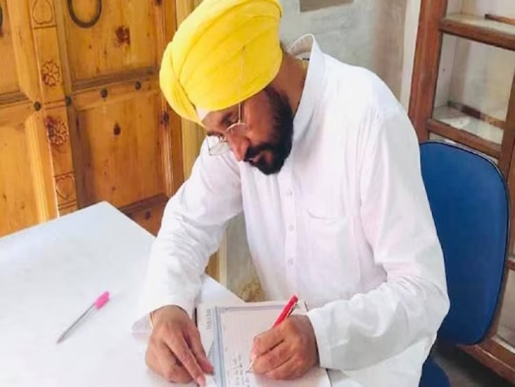 पंजाबः पूर्व CM चन्नी ने कांग्रेस पर ही कर डाली PHD, रिसर्च में गिनाई पतन वजहें