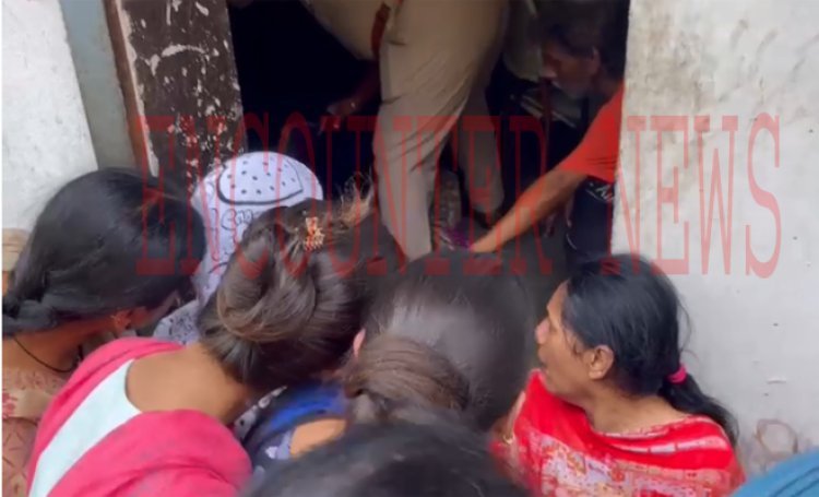 जालंधरः भार्गव कैंप में व्यक्ति की मिली लाश, परिजनों ने लगाए गंभीर आरोप, देखें Live