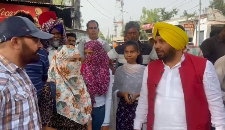 ਪੰਜਾਬ : ਕੈਬਿਨੇਟ ਮੰਤਰੀ ਨੇ ਬੱਸਾਂ ਰੋਕ ਕੇ ਡਰਾਈਵਰਾਂ ਨੂੰ ਦਿੱਤੇ ਨਿਰਦੇਸ਼, ਦੇਖੋ ਵੀਡੀਓ