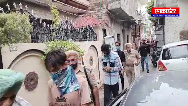 पंजाब :7 नौजवानों को तेजधार हथियारों के साथ किया काबू, देखें वीडियो