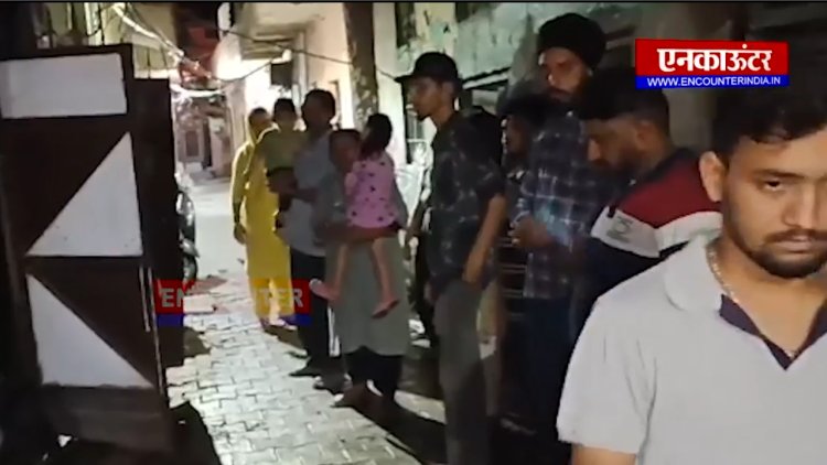 ਪੰਜਾਬ : ਗਰੀਬ ਪਰਿਵਾਰ ਦੇ ਘਰ ਵਿੱਚ ਲੱਗੀ ਅੱਗ, ਸਾਰਾ ਸਮਾਨ ਸੜ ਕੇ ਹੋਇਆ ਸੁਆਹ, ਦੇਖੋ ਵੀਡਿਓ