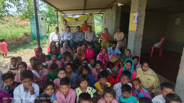 आर एस टी सेंटर बसदेहड़ा में बाल श्रम पर जागरूकता शिवर का आयोजन