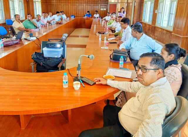 नशा मुक्त ऊना अभियान के तहत एसडीएम बंगाणा की अध्यक्षता में हुई बैठक