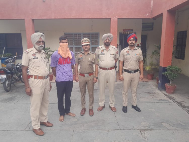 जालंधरः चोरी का सामान और नशीली गोलियों सहित 2 गिरफ्तार