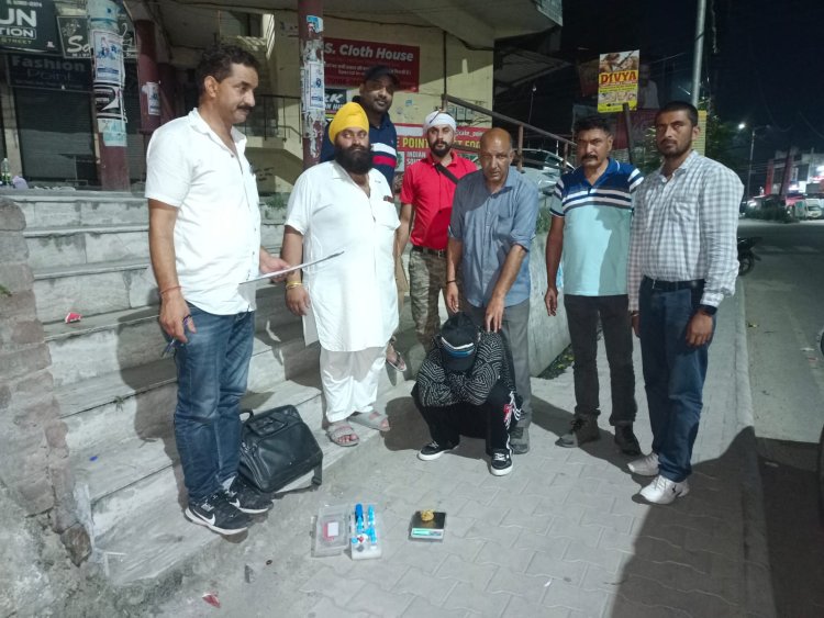 26.05 ग्राम चिट्टे सहित एक काबू