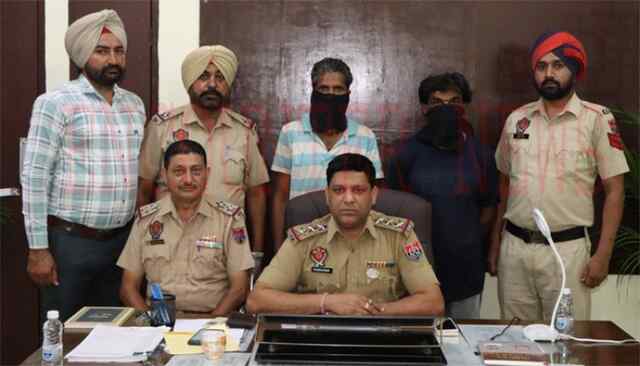 जालंधरः युवकों पर खौलता तेल डालने और पैसे वसूलने के मामले में 2 गिरफ्तार, टीटू फरार, देखें वीडियो