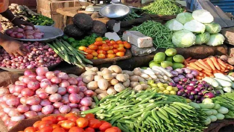 वित्त मंत्रायल की रिपोर्ट में हुआ खुलासा, अभी नहीं मिलेगी महंगाई से राहत