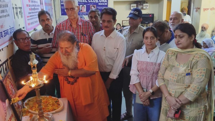 जिला आयुर्वेदिक अस्पताल में बहु विशेषज्ञ निःशुल्क चिकित्सा शिविर आयोजित