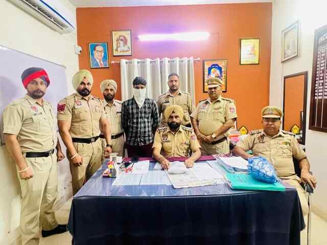 जालंधरः 2 किलो अफीम और हेरोइन सहित 3 गिरफ़्तार