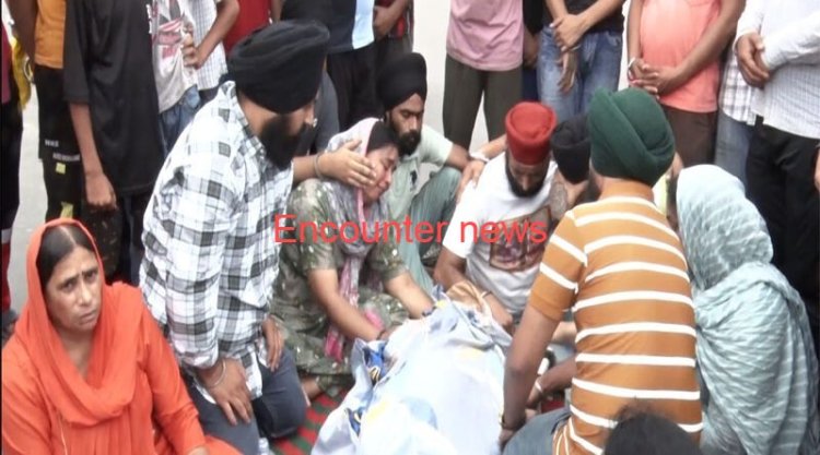 पंजाब : सड़क दुर्घटना में युवक की मौत, परिवार ने लगाया धरना