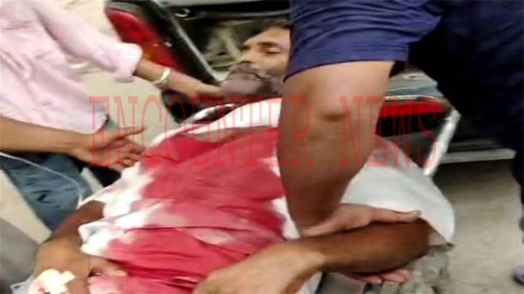 पंजाबः बस स्टैंड पर सवारी बैठाने को लेकर भिड़े ऑटो चालक, तलवार से किया हमला 