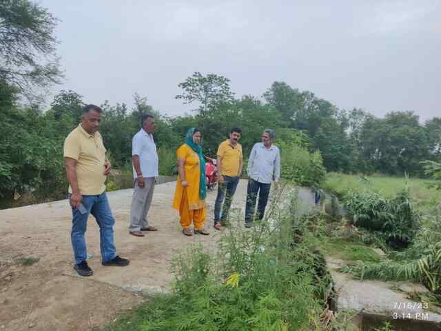 खंड विकास अधिकारी ऊना ने किया विभिन्न पंचायतों का निरीक्षण