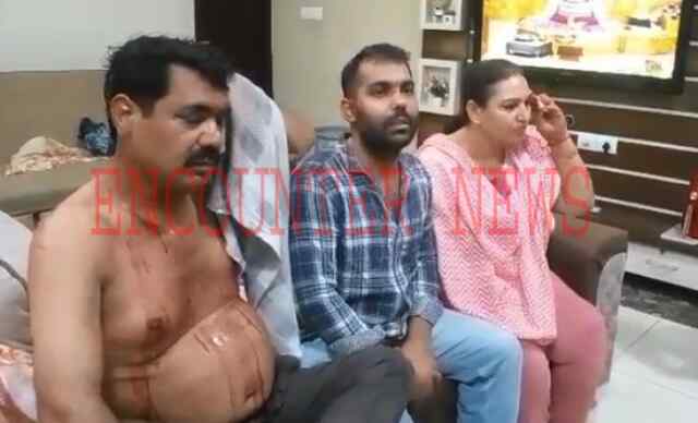 जालंधरः हमलावारों ने केबल ऑपरेटर के घर में घुसकर तेजधार हथियारों से किया हमला, चली गोलियां, देखें वीडियो