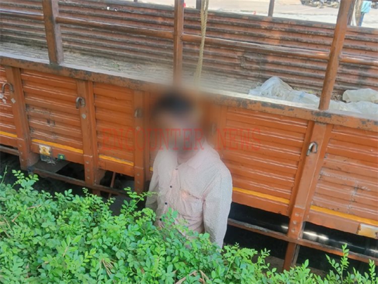 जालंधरः टैक्सी स्टैंड पर Punjab Tempu Goods Carrier के कर्मी ने की खुदकुशी