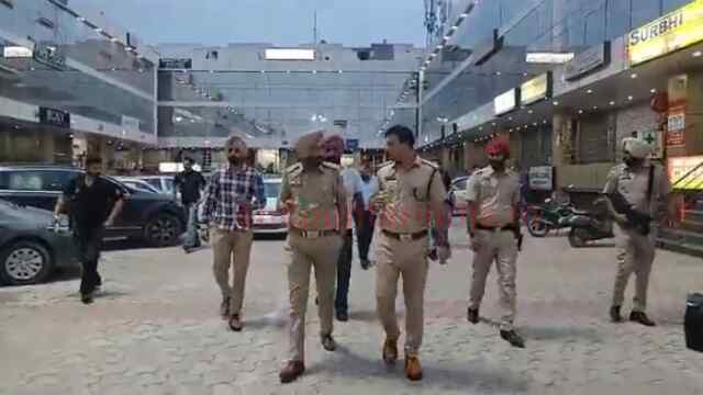 पंजाब: इस मार्केट में चली गोलियां, 2 घायल