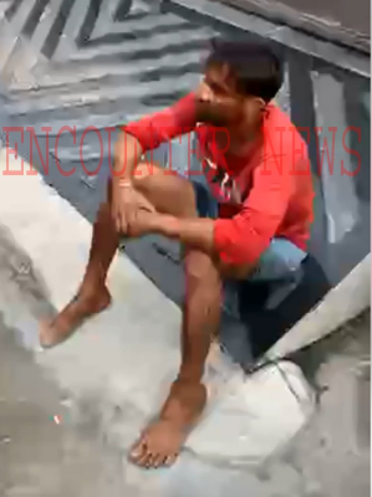 जालंधरः मंदबुद्धि व्यक्ति से परेशान हुए इलाका निवासी, देखें Live