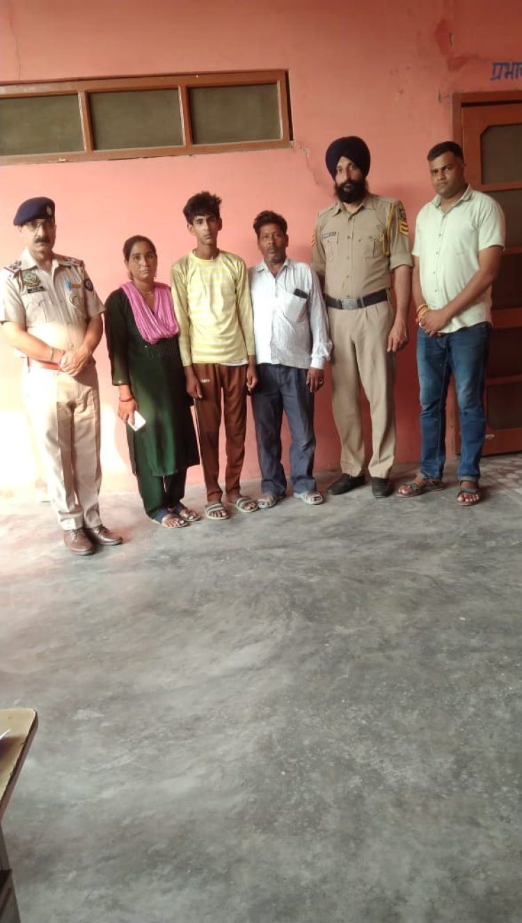 पुलिस ने गुमशुदा बच्चा पालकवाह से बरामद कर परिजनों को सौंपा 